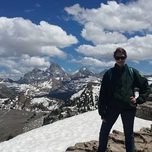 Meet your Posher, Becky